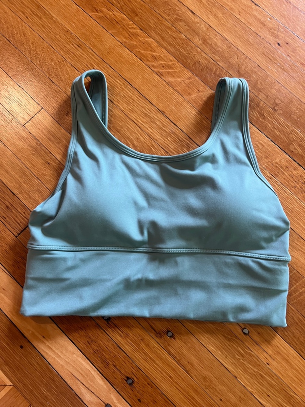 Scoop Neck Cropped Workout Top